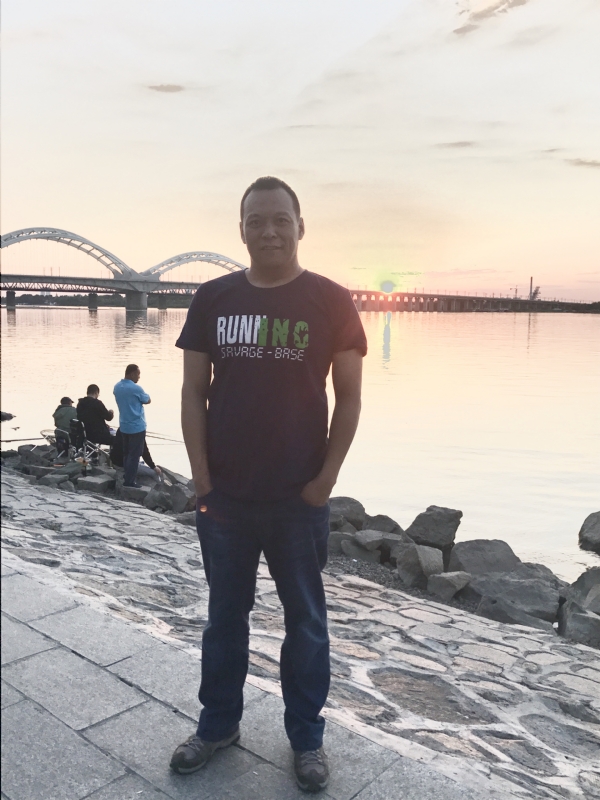 海天一色的第一张照片--孝感相亲服务中心