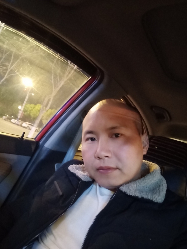 平平淡淡的第二张照片--孝感相亲服务中心