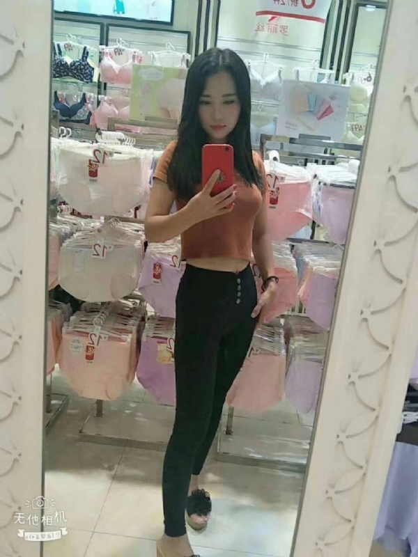 小可爱的第一张照片--孝感相亲服务中心
