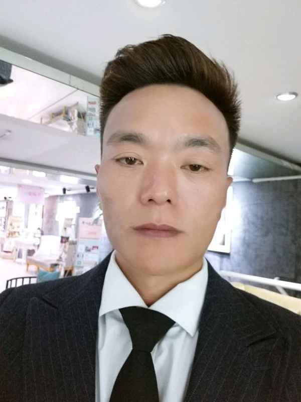 醉酒的蝴蝶的第一张照片--孝感相亲服务中心