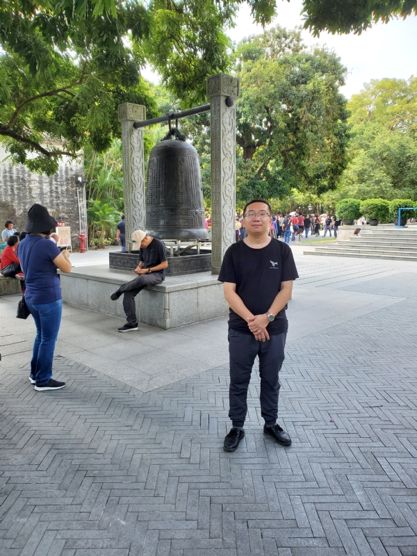 杨昊的第一张照片--孝感相亲服务中心