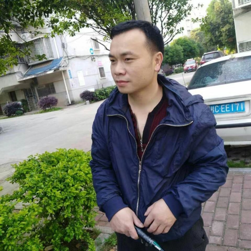 灰色足迹的第一张照片--孝感相亲服务中心