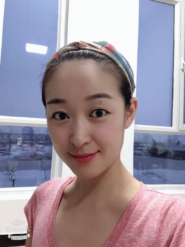 浅笑的第一张照片--孝感相亲服务中心