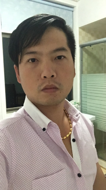 彬彬有礼的第二张照片--孝感相亲服务中心