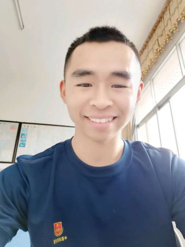 超超的第二张照片--孝感相亲服务中心
