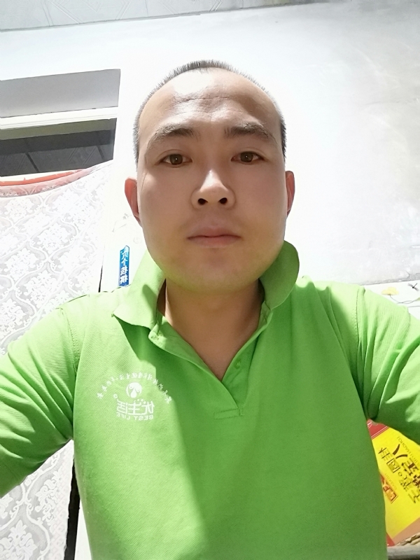 东海龙王的第三张照片--孝感相亲服务中心
