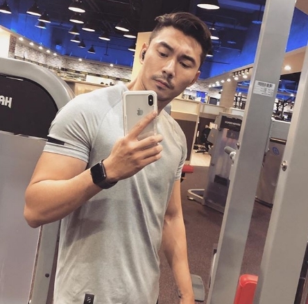 Larryyy的第一张照片--孝感相亲服务中心