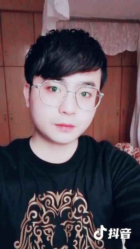 哎呦哥哥的第二张照片--孝感相亲服务中心