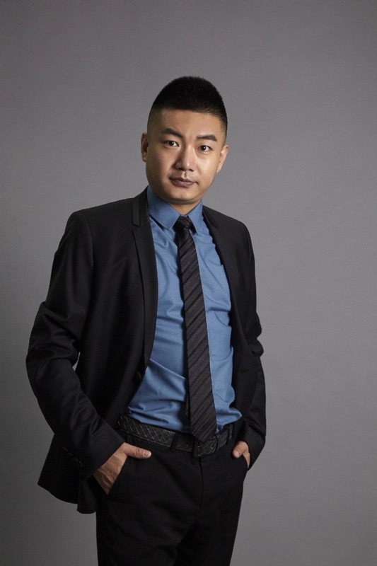 Clark的第一张照片--孝感相亲服务中心