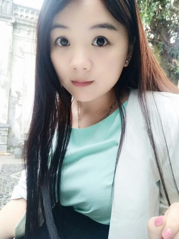 钟情的第一张照片--孝感相亲服务中心