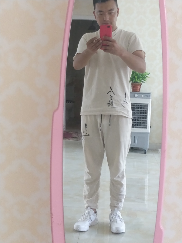 一天一根烟的第一张照片--孝感相亲服务中心