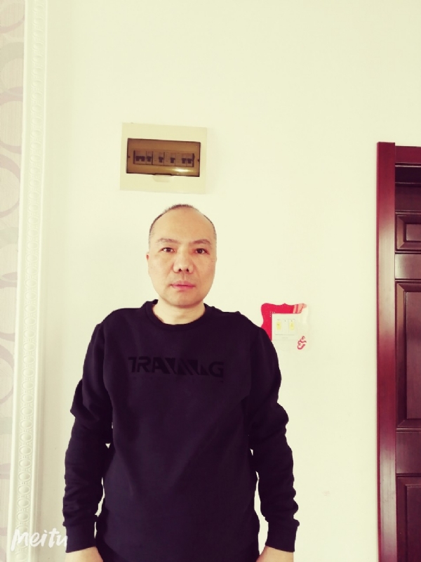 酒香四溢的第一张照片--孝感相亲服务中心