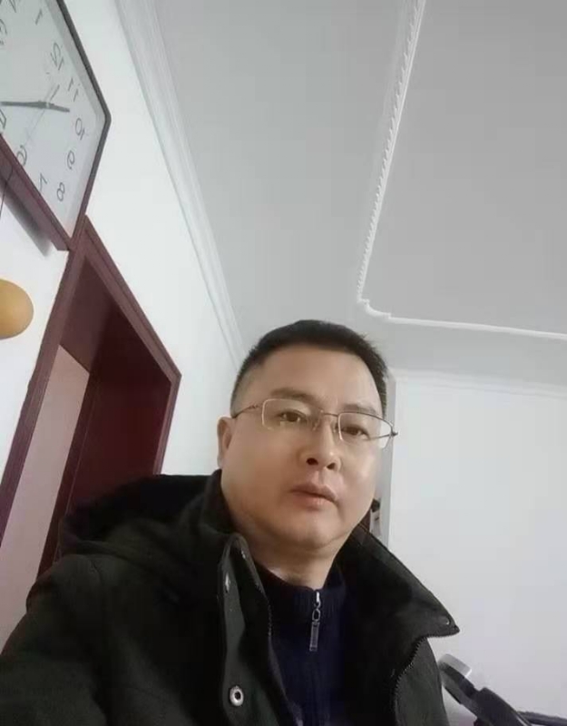 想牵你的手的第一张照片--孝感相亲服务中心