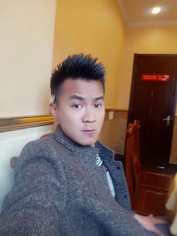 只为等你的第三张照片--孝感相亲服务中心