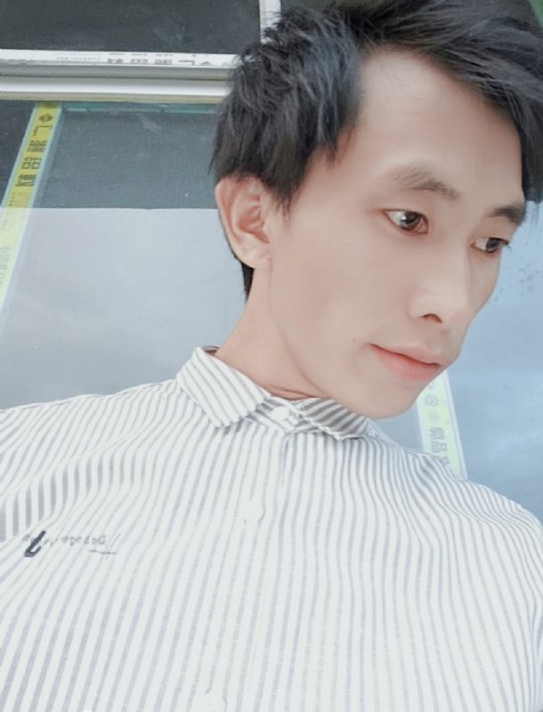 寻找下一个路口的第一张照片--孝感相亲服务中心