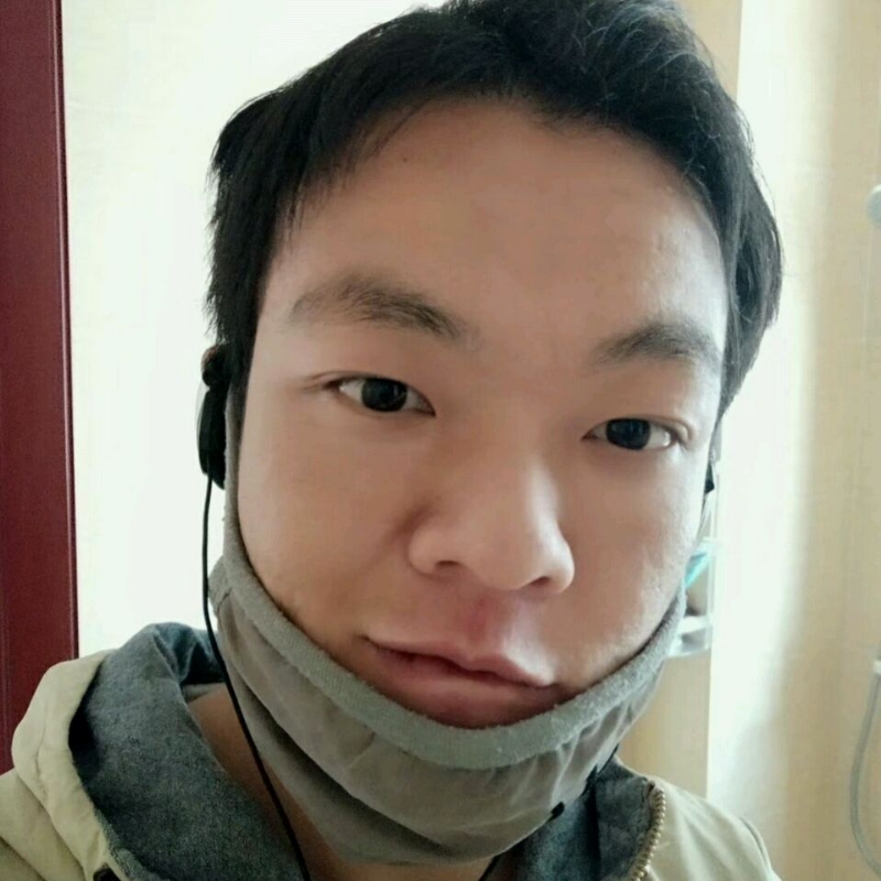 泡沫哭泣的第一张照片--孝感相亲服务中心