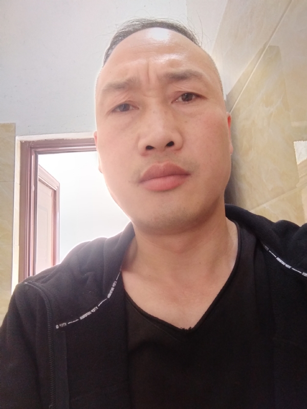 猴哥的第一张照片--孝感相亲服务中心