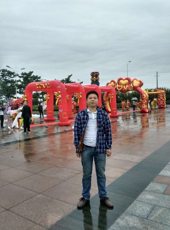 在奋斗的第三张照片--孝感相亲服务中心