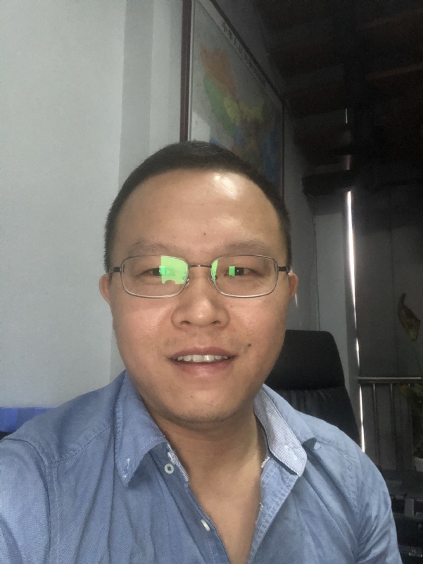 小吴的第一张照片--孝感相亲服务中心