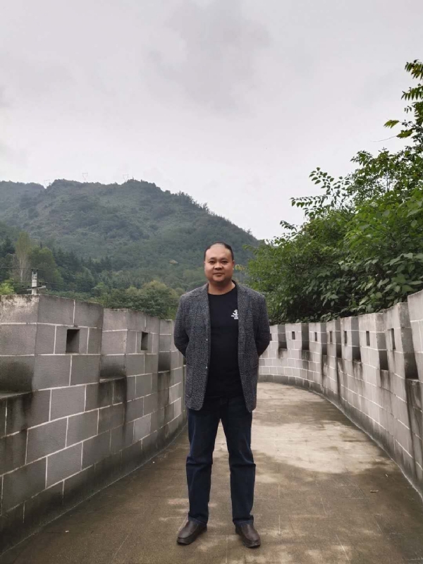 玉竹的第一张照片--孝感相亲服务中心