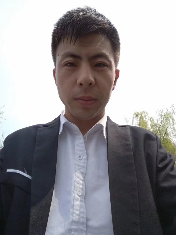 许以飞翔的第一张照片--孝感相亲服务中心