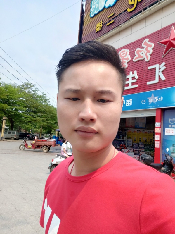 刘振军的第一张照片--孝感相亲服务中心