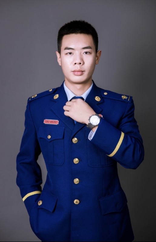 YANG的第一张照片--孝感相亲服务中心
