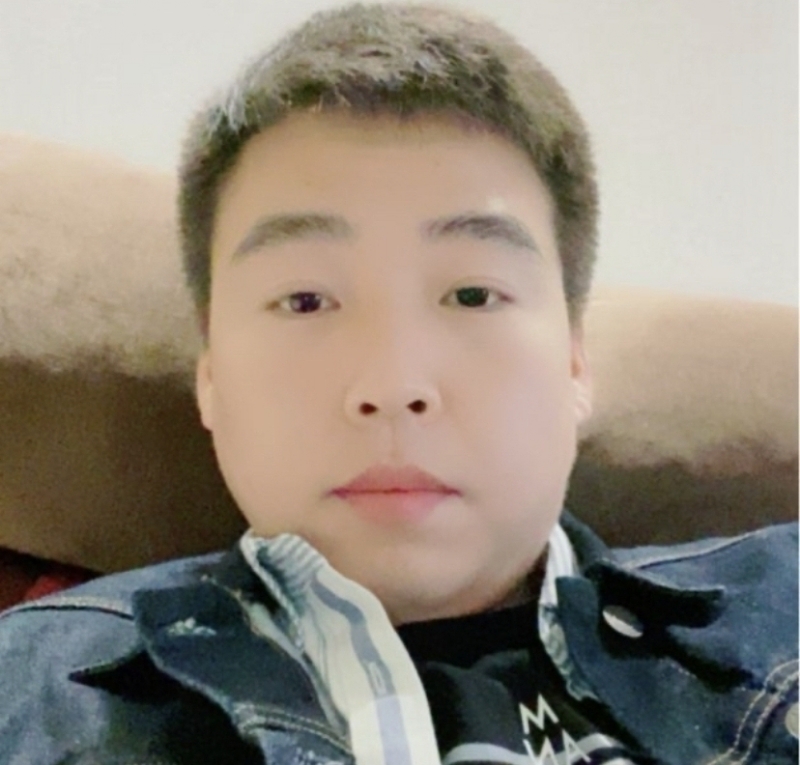 痞子涛的第一张照片--孝感相亲服务中心
