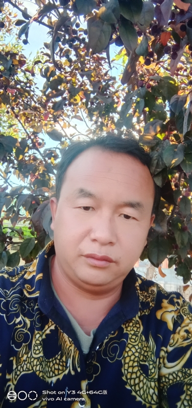 战狼的第一张照片--孝感相亲服务中心