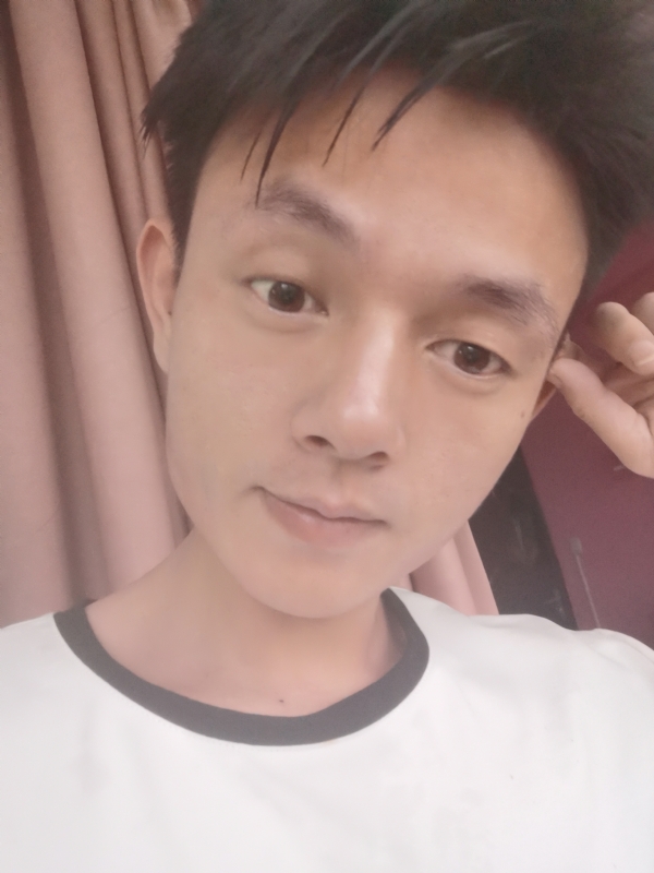 一一得一的第一张照片--孝感相亲服务中心