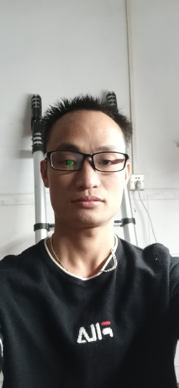 蔡先生的第一张照片--孝感相亲服务中心