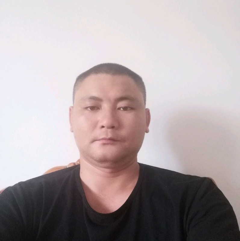 天涯沦落人的第一张照片--孝感相亲服务中心