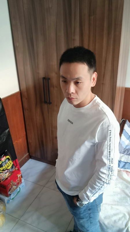 没有蜡笔的小航的第二张照片--孝感相亲服务中心