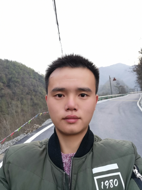 年华零落成诗的第一张照片--孝感相亲服务中心