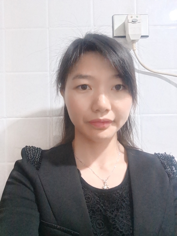 hely的第三张照片--孝感相亲服务中心