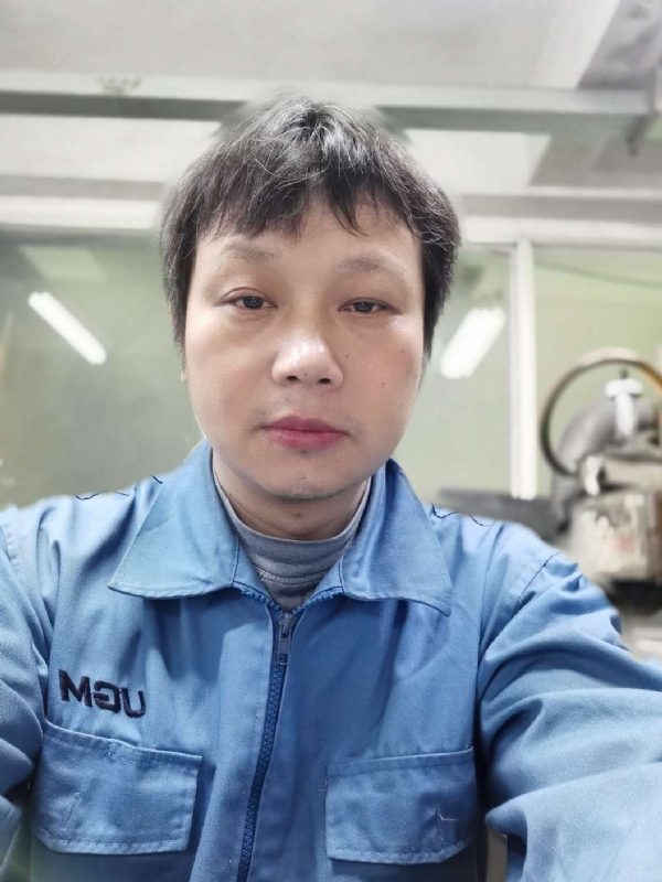 伤心人的第一张照片--孝感相亲服务中心