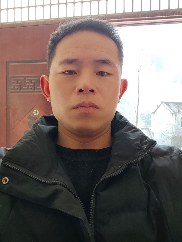 勇敢的成长的第一张照片--孝感相亲服务中心
