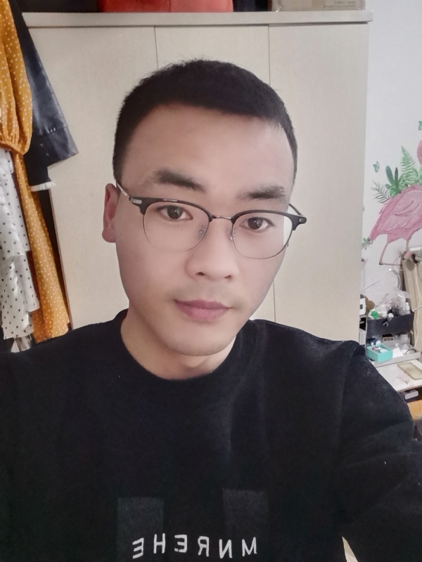 寻一个人的第一张照片--孝感相亲服务中心