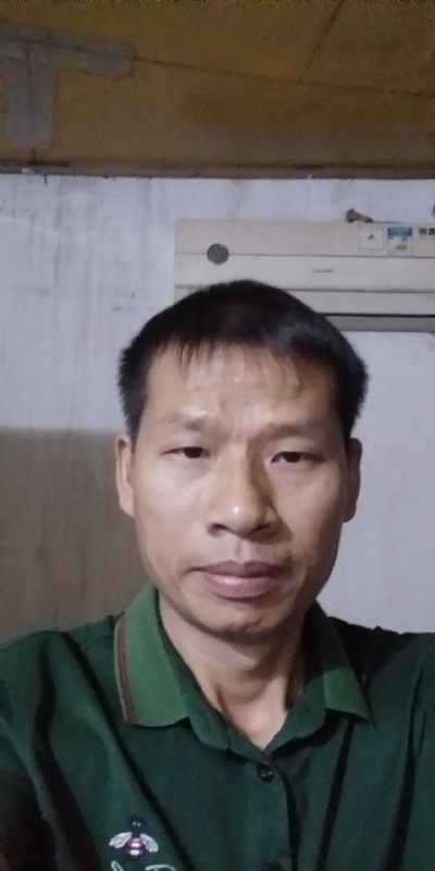 执着跋涉的第二张照片--孝感相亲服务中心