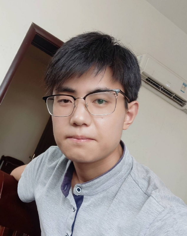 孤独患者的第二张照片--孝感相亲服务中心