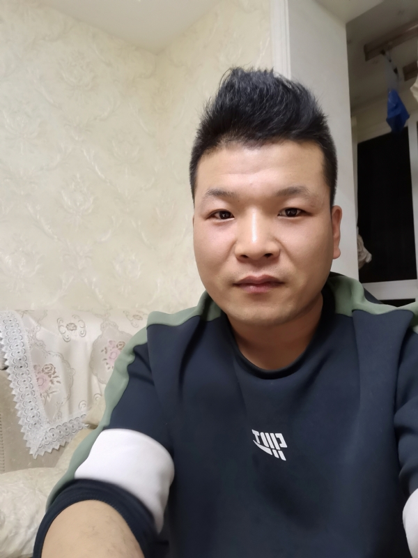 小猪猪的第一张照片--孝感相亲服务中心