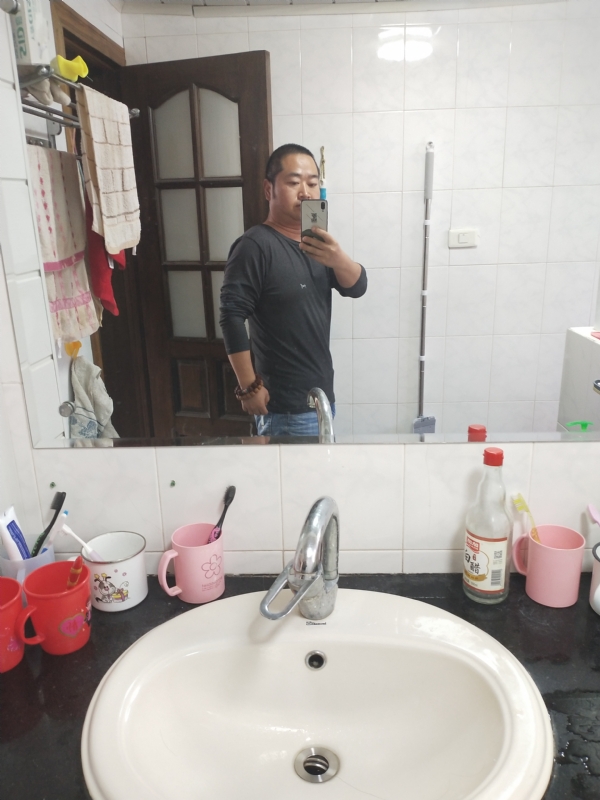 半世人间的第一张照片--孝感相亲服务中心