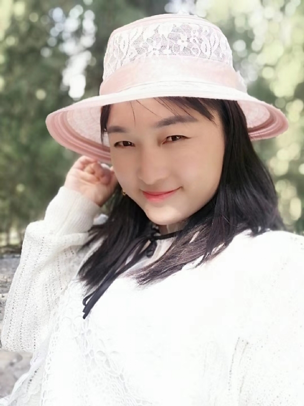 凤凰的第一张照片--孝感相亲服务中心