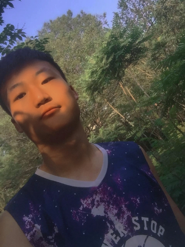 夏日的第一张照片--孝感相亲服务中心