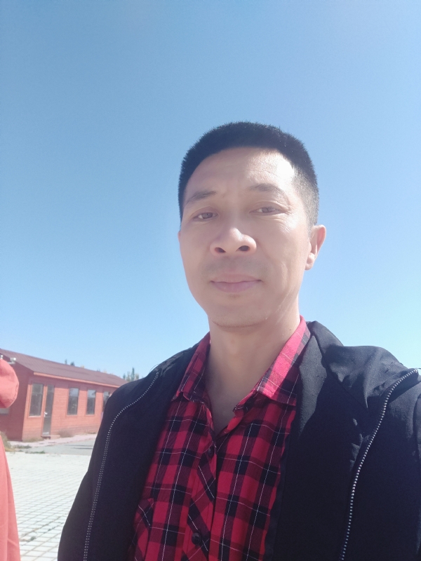 风滚草的坚持的第一张照片--孝感相亲服务中心
