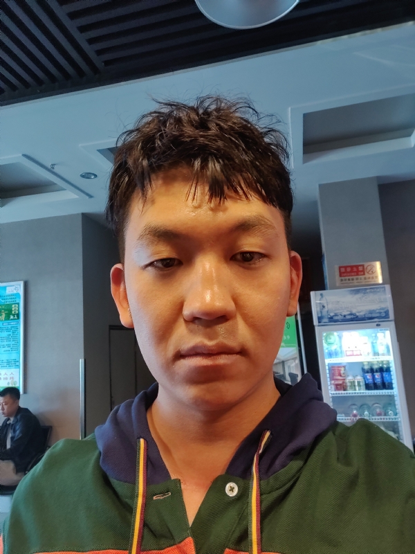 文哈哈的第一张照片--孝感相亲服务中心
