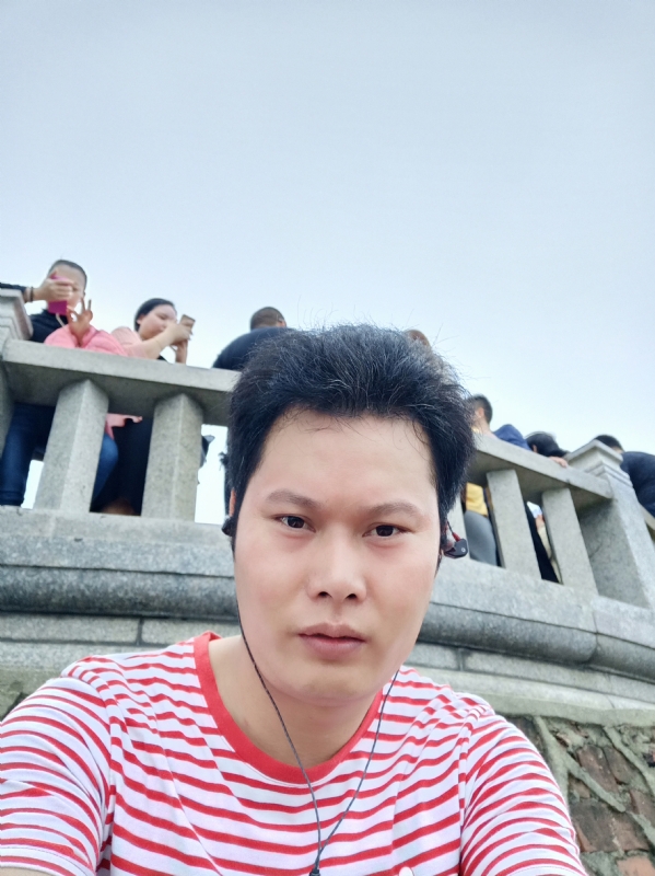 hαⅰ的第一张照片--孝感相亲服务中心