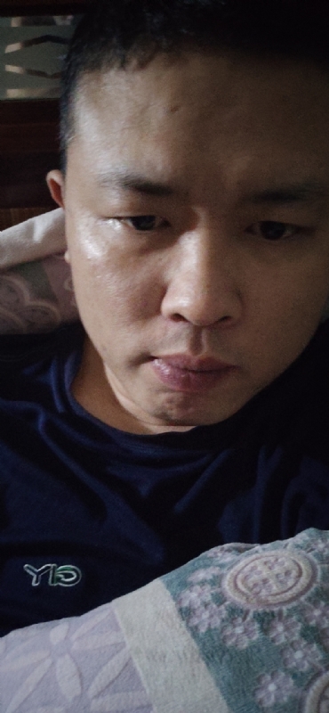 小军的第一张照片--孝感相亲服务中心
