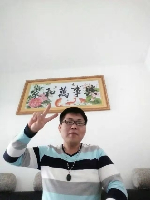 快乐就好的第一张照片--孝感相亲服务中心