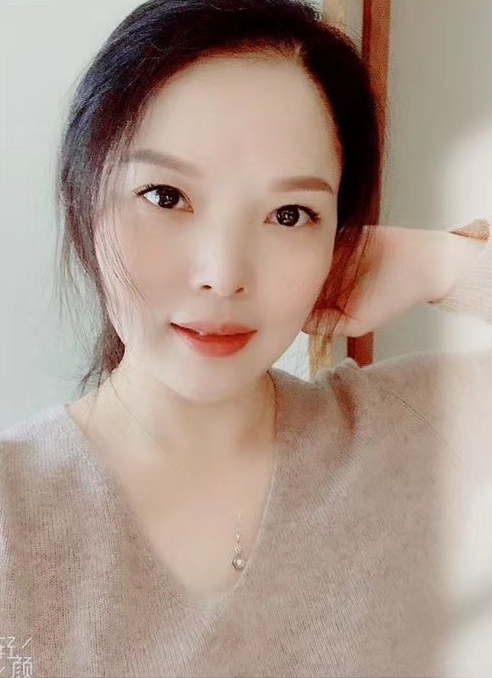百荷的第一张照片--孝感相亲服务中心
